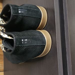 NO BULL trainers mid suede black